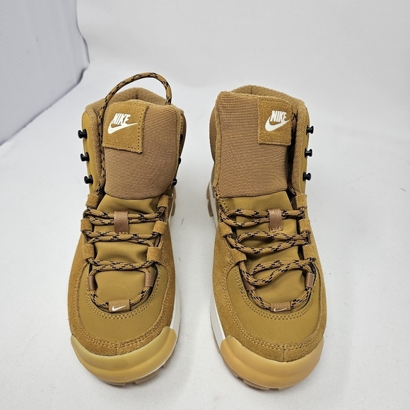 New Nike City Classic Boot Wheat Brown Sneaker‎ Shoe DQ5601-710 Women's Size 5. - Picture 2 of 9